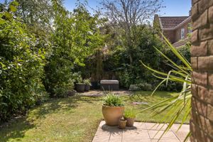 Garden Seating Area- click for photo gallery
